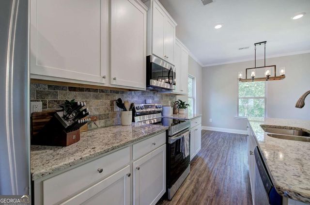 17 Kola Lane, Rydal, GA 30171