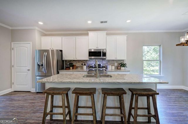 17 Kola Lane, Rydal, GA 30171