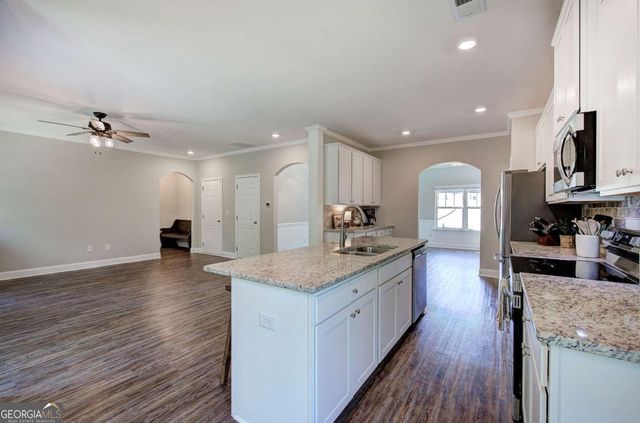 17 Kola Lane, Rydal, GA 30171