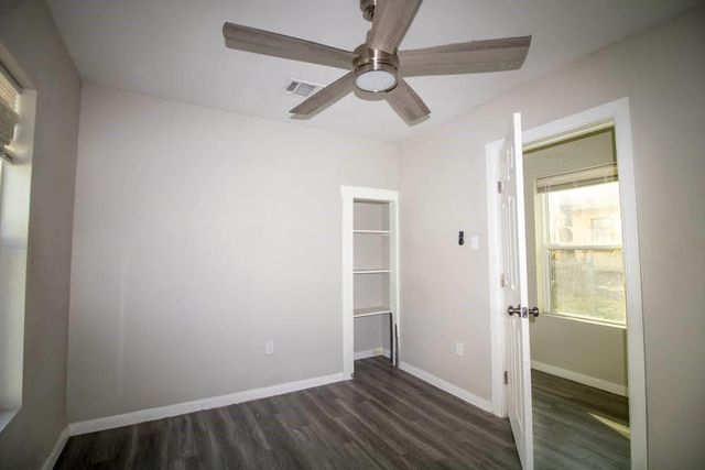 3423 Dennis Street, Houston, TX 77004