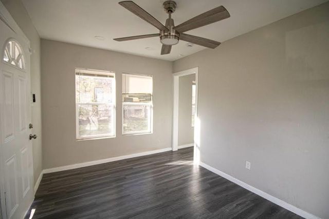 3423 Dennis Street, Houston, TX 77004