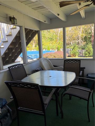 3 Oak Street, Johnston, RI 02919