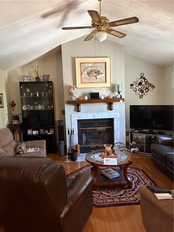3 Oak Street, Johnston, RI 02919