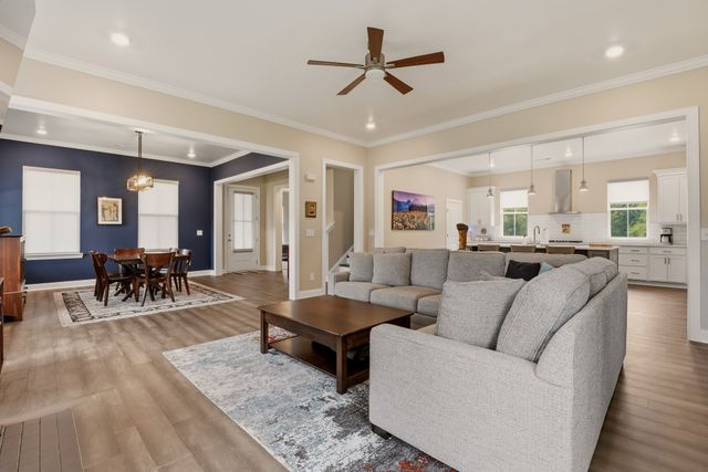 7216 Sweetbriar Ln, Fairview, TN 37062
