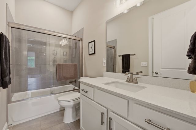 7216 Sweetbriar Ln, Fairview, TN 37062