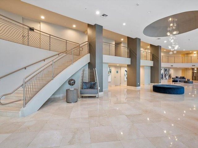 3370 SW Hidden Bay Drive 2409, Aventura, FL 33180