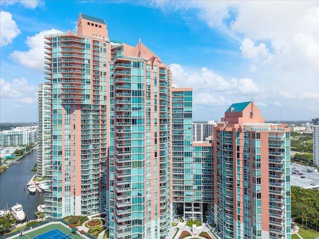 3370 SW Hidden Bay Drive 2409, Aventura, FL 33180