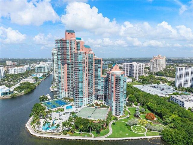3370 SW Hidden Bay Drive 2409, Aventura, FL 33180
