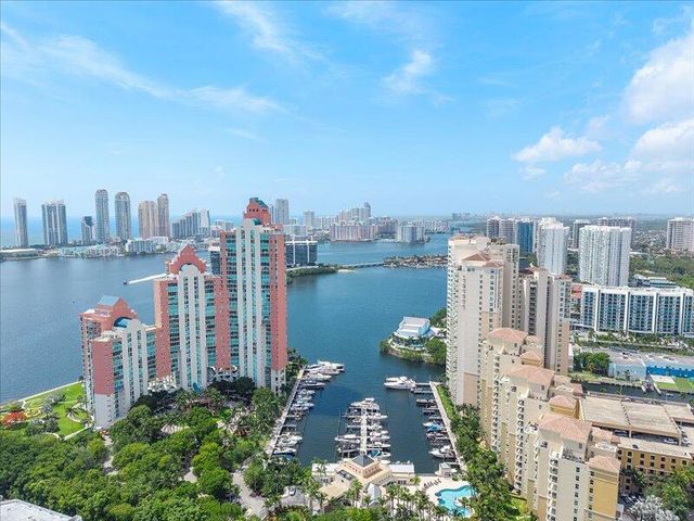 3370 SW Hidden Bay Drive 2409, Aventura, FL 33180