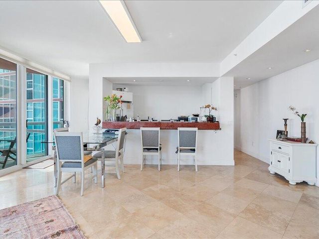 3370 SW Hidden Bay Drive 2409, Aventura, FL 33180