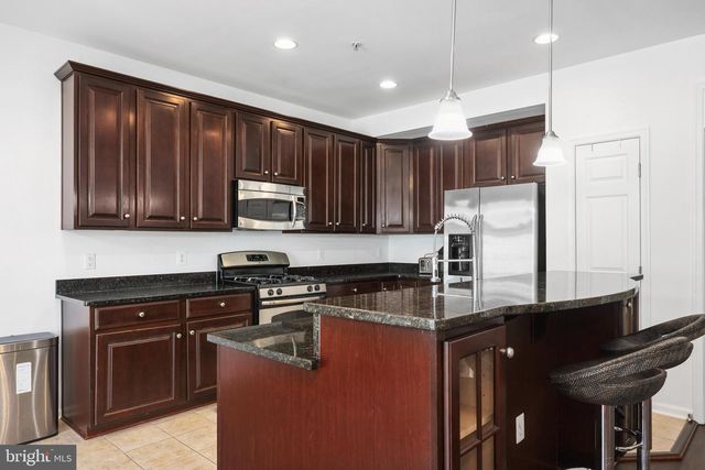 2710 SHEFFIELD HILL WAY, Woodbridge, VA 22191