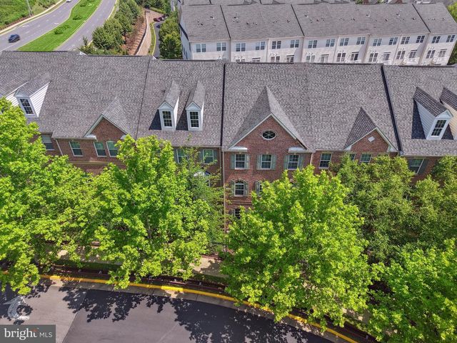 2710 SHEFFIELD HILL WAY, Woodbridge, VA 22191