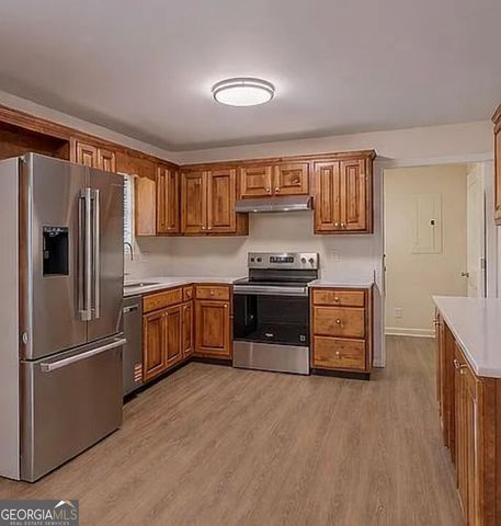 1068 Beaverdale Road NE, Dalton, GA 30721