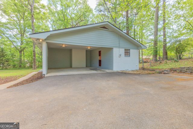 1068 Beaverdale Road NE, Dalton, GA 30721