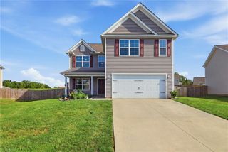 180 Brassfield Drive, Burlington, NC 27217