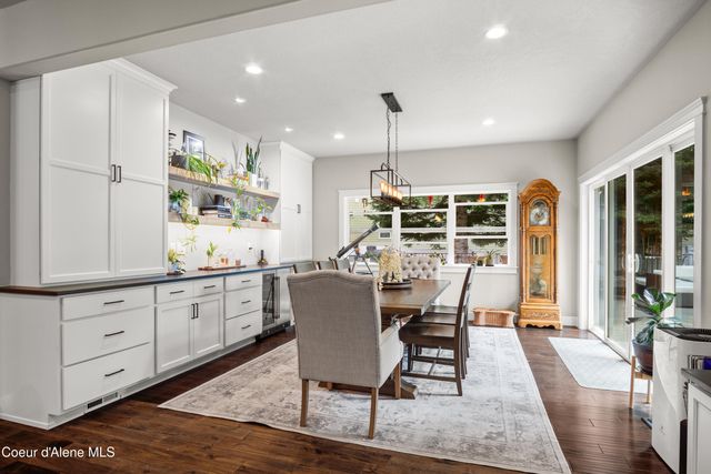 3110 E Lake Forest DR, Hayden Lake, ID 83835