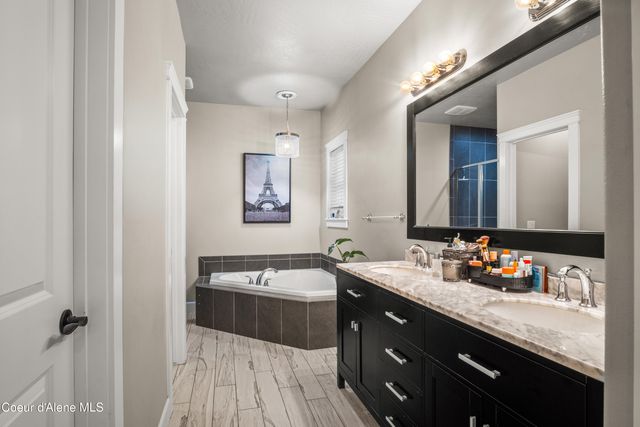 3110 E Lake Forest DR, Hayden Lake, ID 83835