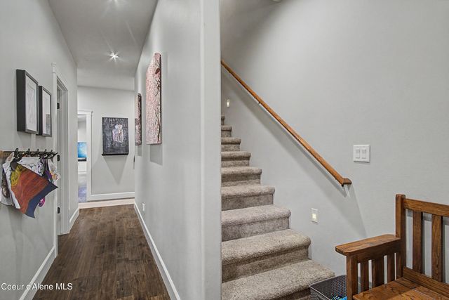 3110 E Lake Forest DR, Hayden Lake, ID 83835