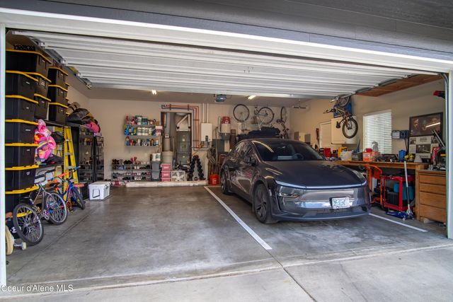 3110 E Lake Forest DR, Hayden Lake, ID 83835