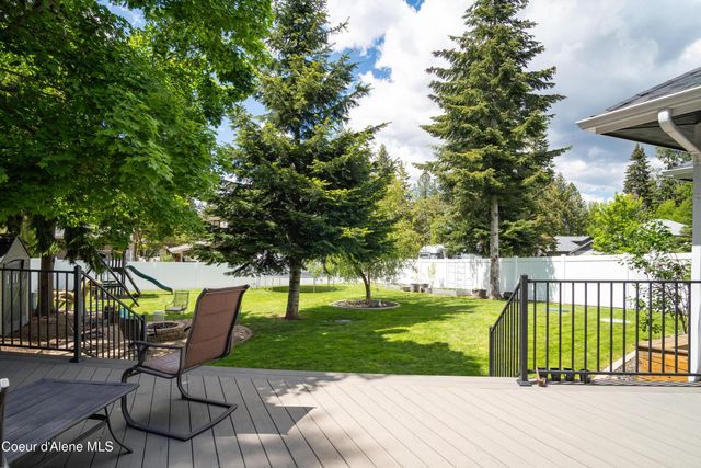 3110 E Lake Forest DR, Hayden Lake, ID 83835