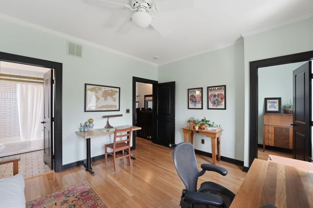 1319 Indianola Avenue, Columbus, OH 43201