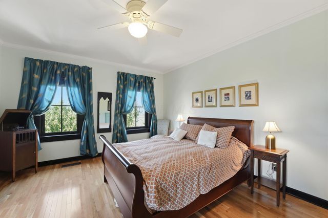 1319 Indianola Avenue, Columbus, OH 43201