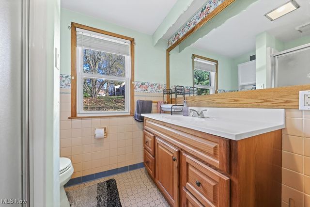 735 30th Street NW, Canton, OH 44709