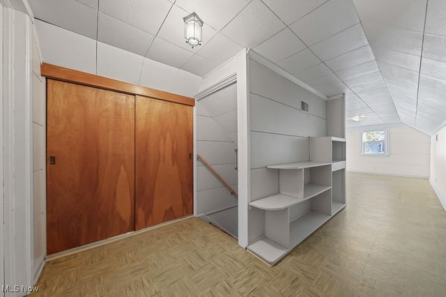 735 30th Street NW, Canton, OH 44709