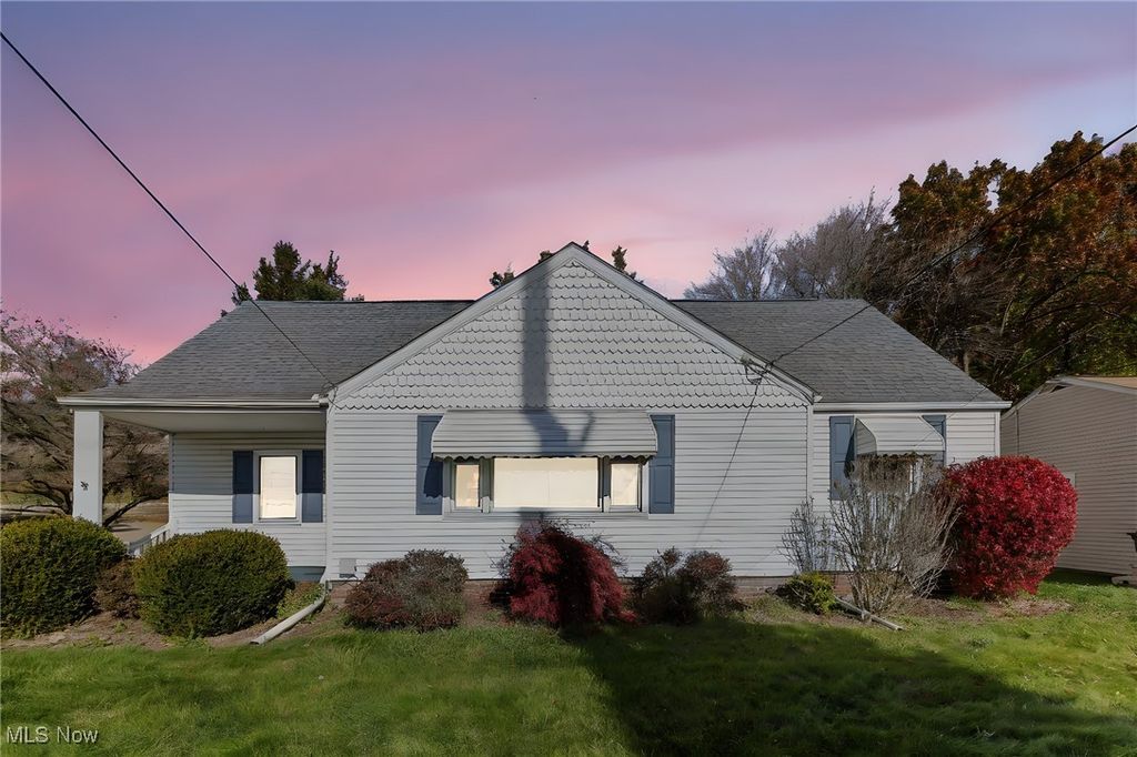 735 30th Street NW, Canton, OH 44709