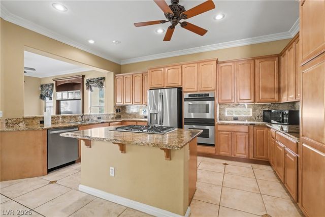 4550 Riva De Romanza Street, Las Vegas, NV 89135