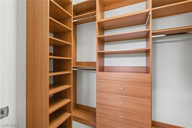 4550 Riva De Romanza Street, Las Vegas, NV 89135