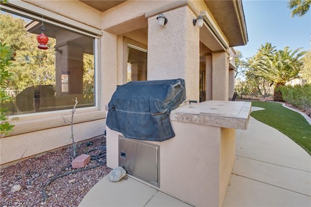 4550 Riva De Romanza Street, Las Vegas, NV 89135