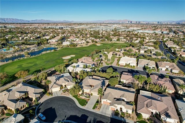 4550 Riva De Romanza Street, Las Vegas, NV 89135