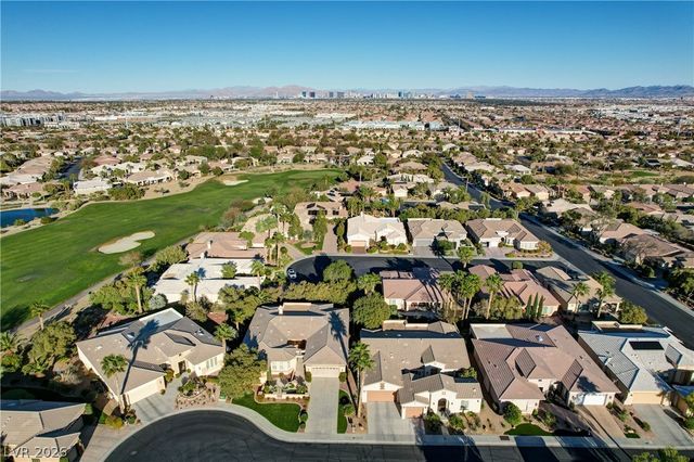 4550 Riva De Romanza Street, Las Vegas, NV 89135