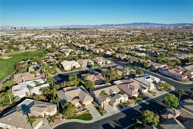 4550 Riva De Romanza Street, Las Vegas, NV 89135