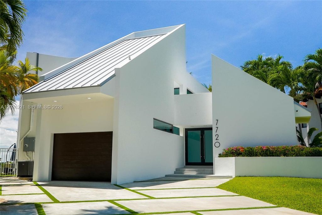 7720 Miami View Dr, North Bay Village, FL 33141