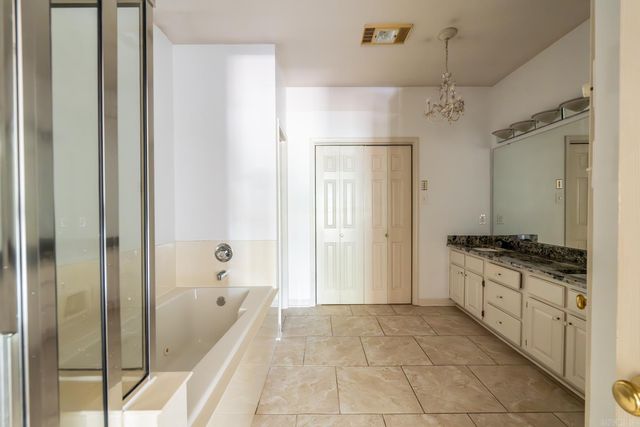 1323 Gleneagles Lane, Little Rock, AR 72211