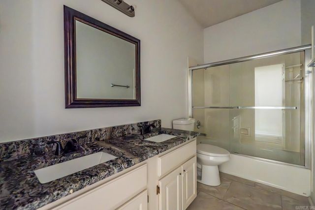 1323 Gleneagles Lane, Little Rock, AR 72211