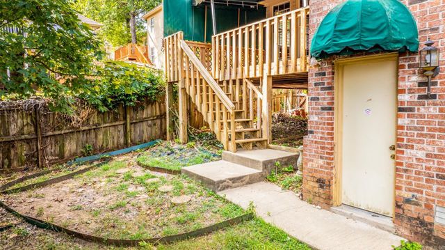 1323 Gleneagles Lane, Little Rock, AR 72211