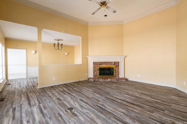 1323 Gleneagles Lane, Little Rock, AR 72211