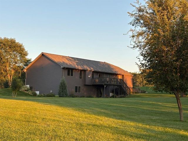 2164 128th St, Star Prairie, WI 54017