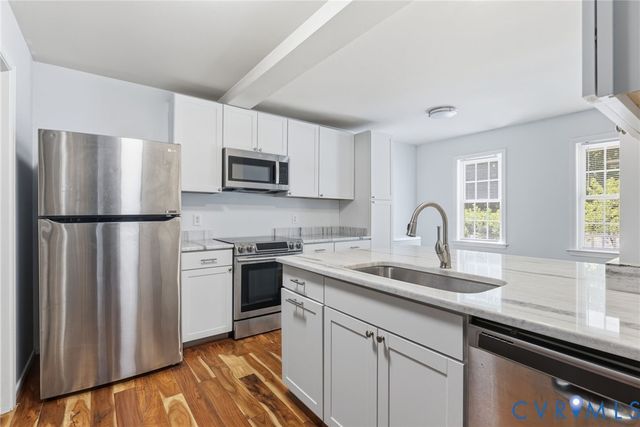 1007 Arlington Rd, Hopewell, VA 23860
