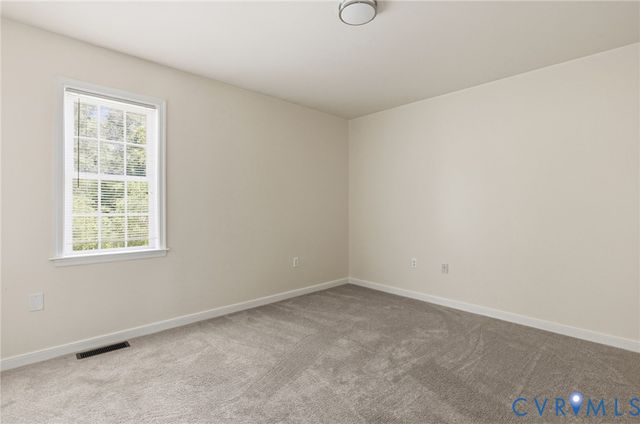 1007 Arlington Rd, Hopewell, VA 23860