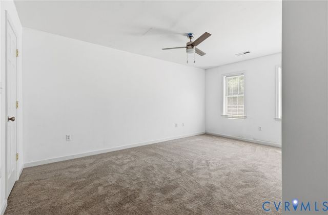 1007 Arlington Rd, Hopewell, VA 23860