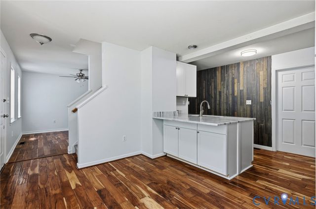 1007 Arlington Rd, Hopewell, VA 23860