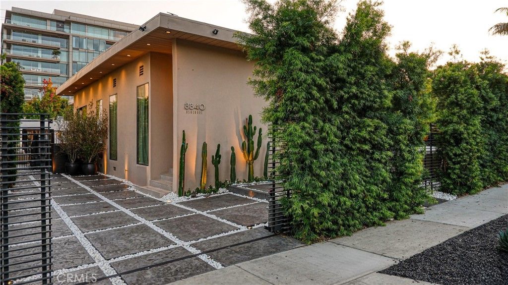 8840 Ashcroft, Los Angeles, CA 90048 — exterior