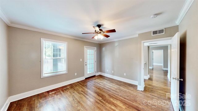 2131 Kirkwood Avenue 8, Charlotte, NC 28203