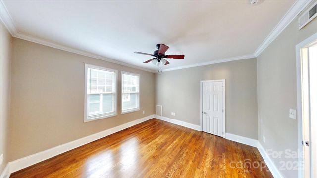 2131 Kirkwood Avenue 8, Charlotte, NC 28203