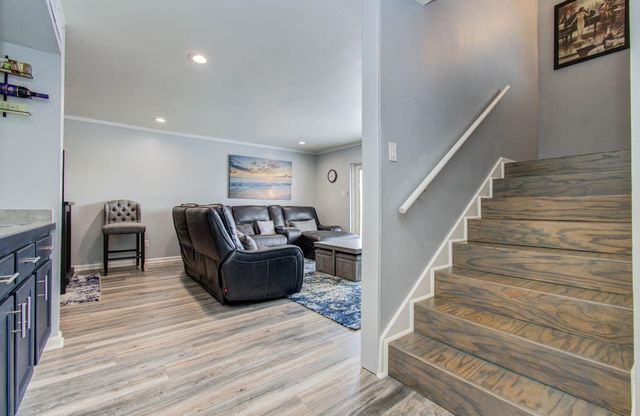 891 Davis Road, League City, TX 77573