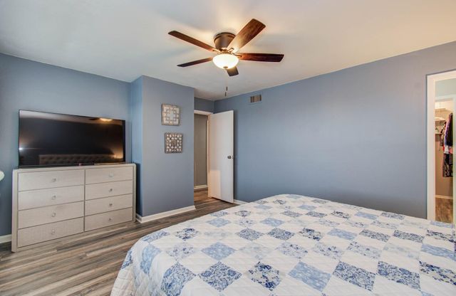 891 Davis Road, League City, TX 77573